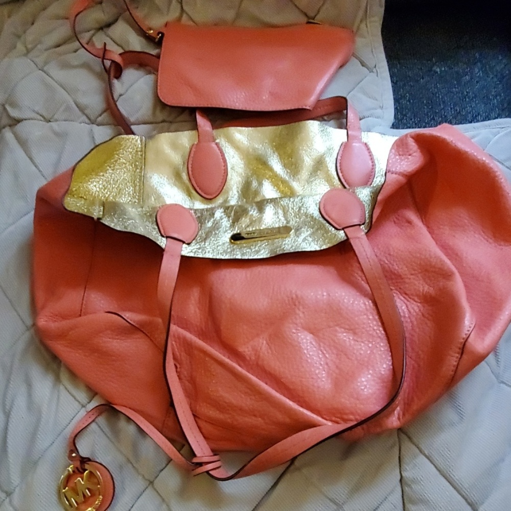 Michael kors reversible tote